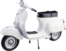 Italeri 4633 Vespa 125 Primavera Motorkerékpár építőkészlet 1:9