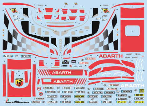 Italeri 3934 Iveco HI-WY E5 Abarth Kamionmodell építőkészlet 1:24 4. kép
