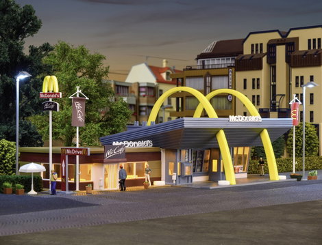 Vollmer 43635 H0 McDonald' s gyorsétterem a McCafével 3. kép