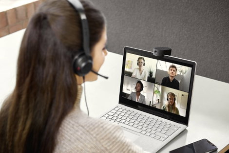 Jabra PanaCast 20 4K webkamera 3840 x 2160 Pixel Mikrofon, Csíptetős tartó, Beépített takaróblende 8. kép