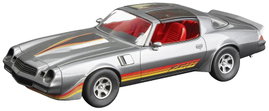 Revell 14526 1981 Z-28 Camaro Autómodell építőkészlet 1:25