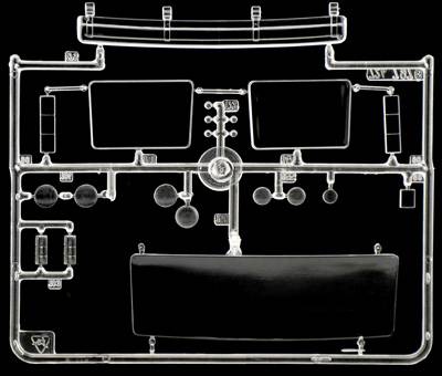 Italeri 3957 Volvo F-12 Intercooler Low Roof Kamionmodell építőkészlet 1:24 4. kép