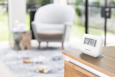 Vezeték nélküli programozható helyiség termosztát 5 - 35 °C, Honeywell Home Y3C710RFEU 3. kép