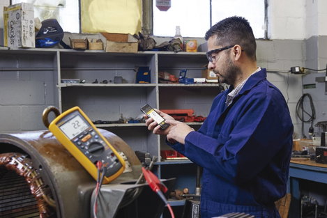 Szigetelésmérő műszer Fluke 1587/I400 FC 50 V, 100 V, 250 V, 500 V, 1000 V 2 GΩ Kalibrált Gyári stan 5. kép
