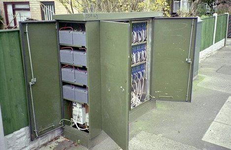 GNB Sonnenschein A512/115 A Ólomakku 12 V 115 Ah Ólom-zselés (Sz x Ma x Mé) 286 x 230 x 269 mm Kónus 2. kép