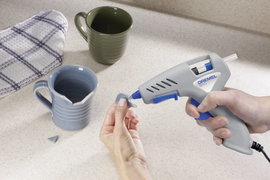 DREMEL GG01 Többfunkciós, magas hőmérsékletű ragasztórúd 7 mm, 12 db, 2615GG01JA