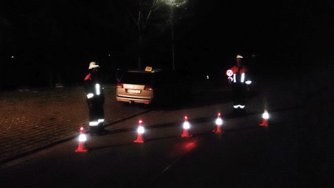 Biztonsági villogó bólya, összecsukható, 0113910 6. kép