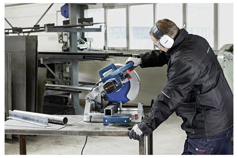 Bosch Professional Bosch Fém elválasztó fűrész 2000 W 3. kép
