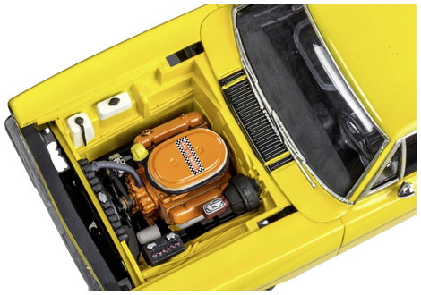 Revell 14531 1970 Plymouth Road Runner Autómodell építőkészlet 1:24 3. kép
