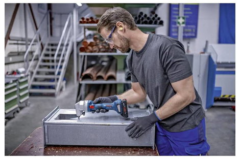 Bosch Professional Akkumulátoros rezgőolló GNA 18V-16 E 0601529600 kefe nélkül, akku nélkül, töltő n 3. kép