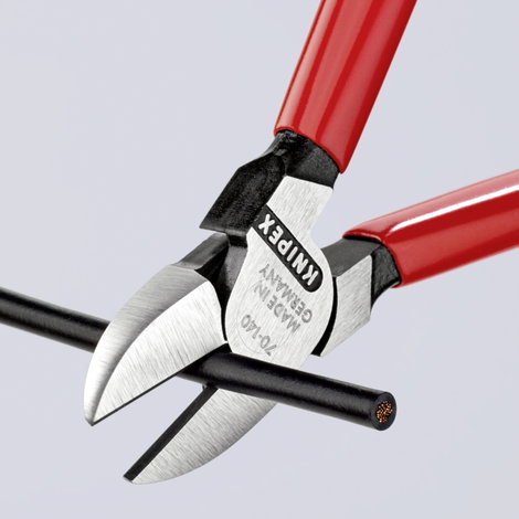 Oldalcsípőfogó, lágy/közepes/kemény huzal max.: Ø 4/2,5/1,8 mm, Knipex 70 01 140 EAN 2. kép