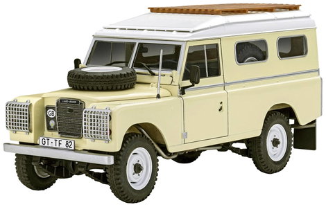 Revell 07056 Land Rover Series III LWB (commercial) Autómodell építőkészlet 1:24 2. kép