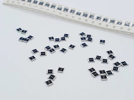 Walsin WR12X3903FTL WR12X3903FTL Vastagréteg ellenállás 390 kΩ SMD 1206 0.25 W 1 % 5000 db Tape on F