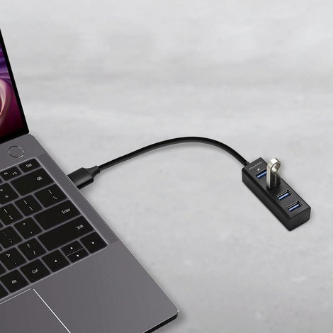 AXAGON AXAGON HUE-M1A Superspeed USB-A Mini Hub, 4x USB 3.0 - 20cm, schwarz 4 port USB 3.0 hub Feket 2. kép