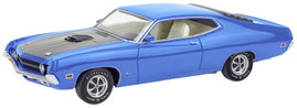Revell 14534 1970 Ford Torino Cobra Autómodell építőkészlet 1:25