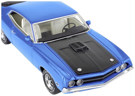 Revell 14534 1970 Ford Torino Cobra Autómodell építőkészlet 1:25 5. kép