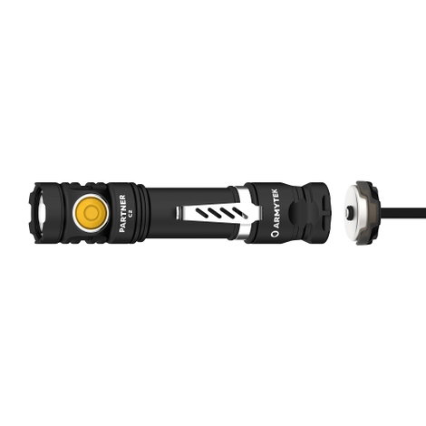 ArmyTek Partner C2 Magnet USB White LED Kézilámpa Övcsíptetővel, Tokkal Akkuról üzemeltetett 1100 lm 3. kép