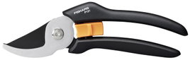 Fiskars 1057160 Solid™ P121 Kerti olló 192 mm