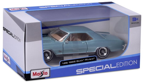 Maisto Buick Riviera ´65 1:24 Autómodell 6. kép