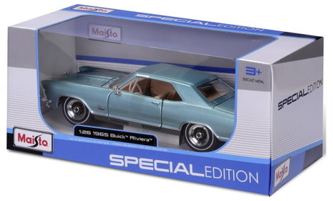 Maisto Buick Riviera ´65 1:24 Autómodell 7. kép