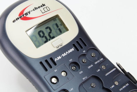 Elem és akkuvizsgáló, gombelem teszter Ansmann Energy-Check LCD 5. kép