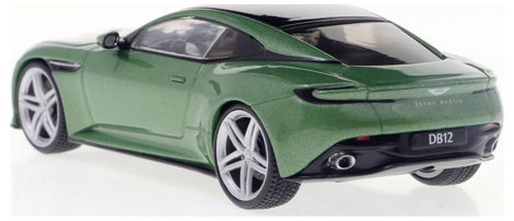 Solido Aston Martin DB12 2023 grün 1:43 Autómodell 3. kép