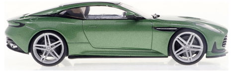 Solido Aston Martin DB12 2023 grün 1:43 Autómodell 8. kép