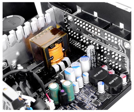 Thermaltake AC/DC beépíthető tápegység 850 W ATX 80PLUS® Gold 12. kép