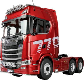 Amewi 22703 Scania 770 S 6x6 1:14 Elektro RC modell teherautó RtR Akkuval és töltőkészülékkel, Fénye