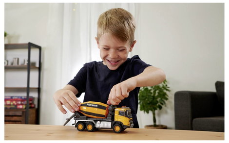 Majorette Volvo FMX teherautó cementkeverő Kész modell Építkezésnél használt jármű modell 7. kép