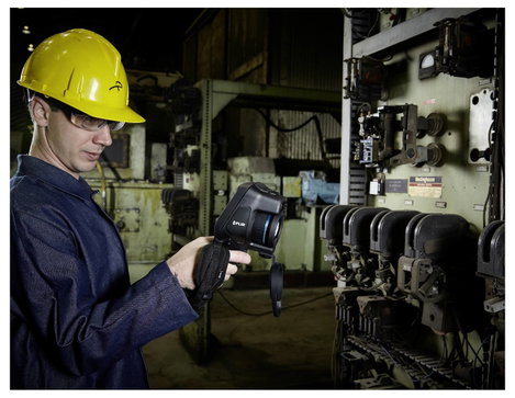 FLIR E76 24° + 14° Hőkamera -20 - 650 °C 320 x 240 Pixel 30 Hz Érintőképernyő, MSX®, MeterLink™, WiF 9. kép