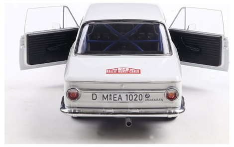 Solido Személygépkocsi modell BMW 2002-es TII #24 fehér Kész modell Személygépkocsi modell 4. kép