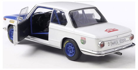 Solido Személygépkocsi modell BMW 2002-es TII #24 fehér Kész modell Személygépkocsi modell 5. kép