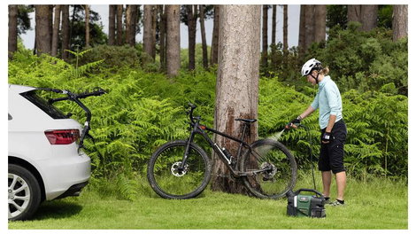 Bosch Home and Garden Fahrradreinigungsgerät Fontus 18V-6 Akkus magasnyomású tisztító 20 bar Hideg v 2. kép