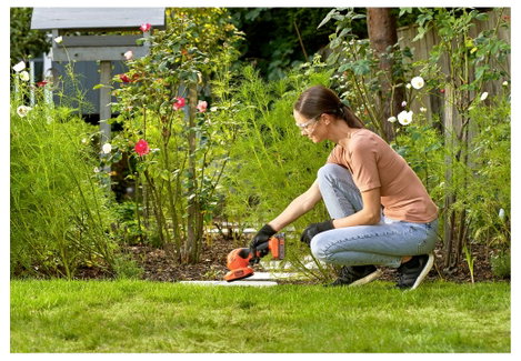 Black & Decker BCSS18B-XJ neu Akku Akkus kerti olló Lítiumion 8. kép