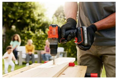 Black & Decker 2 sebességfokozat-Akkus ütvefúró-csavarozó kefe nélkül, Hordtáskával, akku nélkül, tö 2. kép