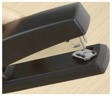 DELI D391290 Fűzőkészülék Fekete Tűzőteljesítmény: 25 lap (80 g/m²) 10. kép