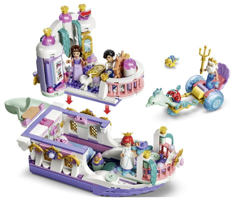 LEGO® DISNEY 43299 Ariel hercegnő királyi esküvői hajója 7 alakkal 6. kép