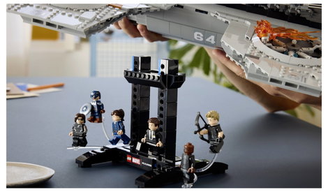 LEGO® MARVEL SUPER HEROES 76354 SHIELD Helicarrier Gyűjthető építőkészlet felnőtt rajongóknak 4. kép