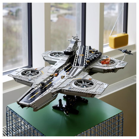 LEGO® MARVEL SUPER HEROES 76354 SHIELD Helicarrier Gyűjthető építőkészlet felnőtt rajongóknak 8. kép