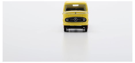 Schuco 451870014 H0 Személygépkocsi modell Mercedes Benz L319 3. kép