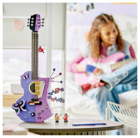 43031 LEGO® Editions Olivia Rodrigos Gitarre 2 Minifiguren – Geschenkidee für Mädchen, Jungen und F 7. kép