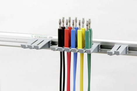 Mérőzsinór, mérővezeték készlet 4mm-es banándugóval, fali tartóval CAT III 1000V 1m SKS Hirschmann P