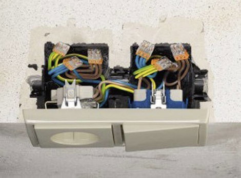 Sorkapocs, 2 pólus, 0,5-2,5 mm², fehér (átlátszó) WAGO COMPACT CONNECTOR 4. kép