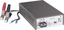 3 fokozatú ólomakku töltő 12V/4-8A, IVT 900018