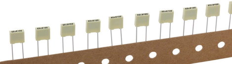 Poliészter kondenzátor, radiális 2,2 nF 100 V 10 % 5 mm, 7,2 x 2,5 x 6,5 Kemet R82EC1220DQ50K