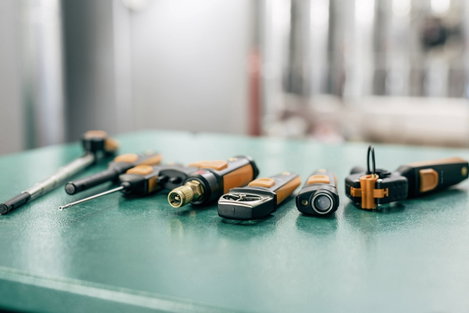 Testo lézeres infrahőmérő 10:1 optikával -30 tól 250 °C-ig bluetooth funkcióval, Smart készülékekhez 5. kép