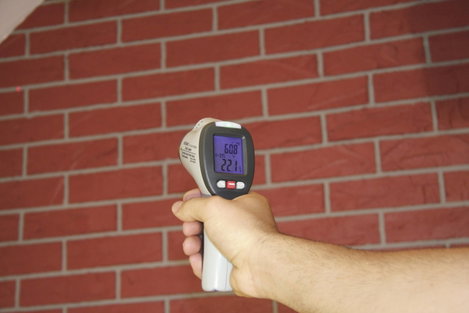 Infra hőmérő, harmatpont mérő műszer, penészesedés jelzéssel Voltcraft IR-SCAN-350RH/2 6. kép
