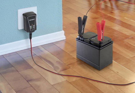 Ólomakku, ólomzselés akkutöltő 6 V, 12 V-os akkukhoz Voltcraft BC-1001 3. kép