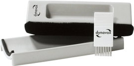 Bársony tisztító párna és nylon kefe, Dynavox